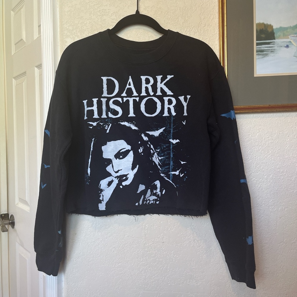 Black Graphic Women's Top
